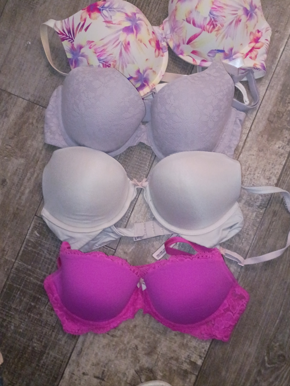 Victoria Secret Bras Women’s Pink Lace Push-Up Bra - Floral & Neutral Mix
